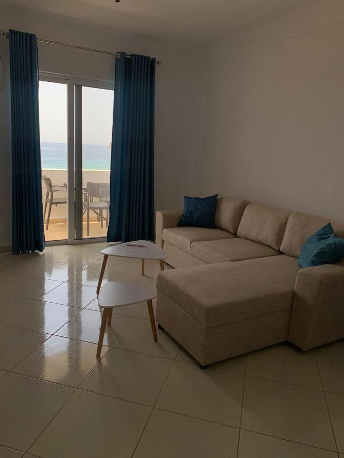 Mediterranean Apartments Himarë Eksteriør billede